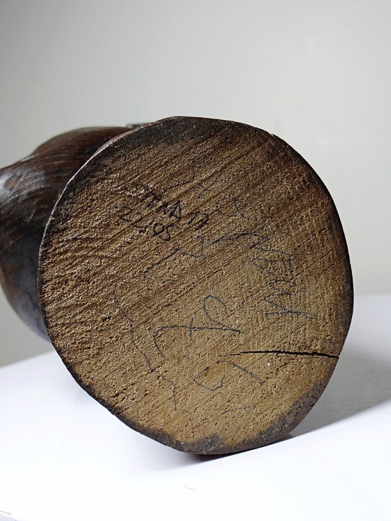 Image 1 of Een sculptuur uit één stuk hout, voorstellende een mannenhoofd, vintage vakmanschap uit de 20e eeuw (jaren 1950).