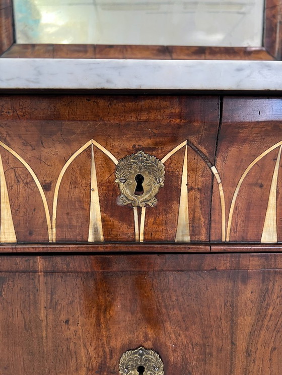 Image 1 of Cassettone - Noce - Comò con specchiera