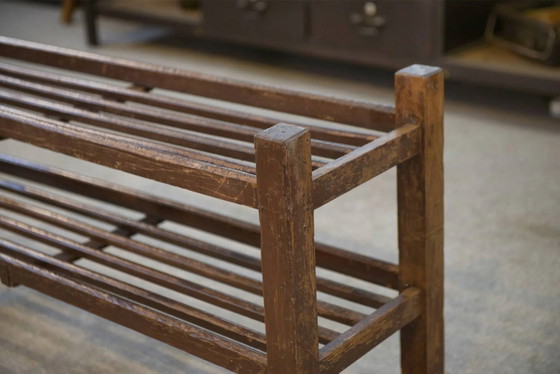 Jaren 50 iepenhouten schoenenkast – Wandrek, Vintage (photo 3 of 12)