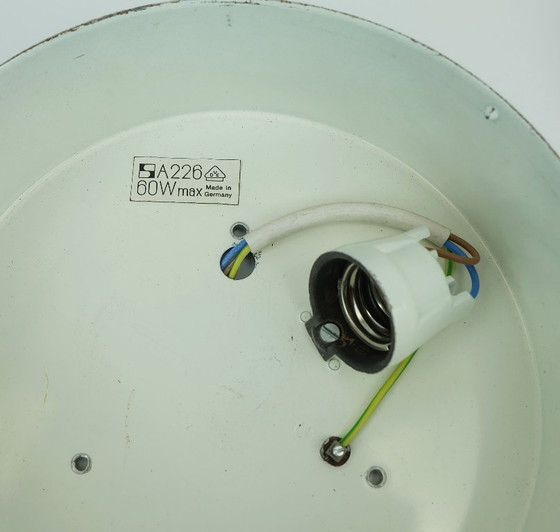 Image 1 of no. 1 di 2 - lampada da soffitto o da parete modello A 226 in vetro strutturato a bolle d'aria 1960 anni '70