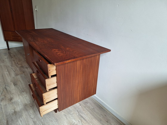 Image 1 of Schöner dänischer Schreibtisch