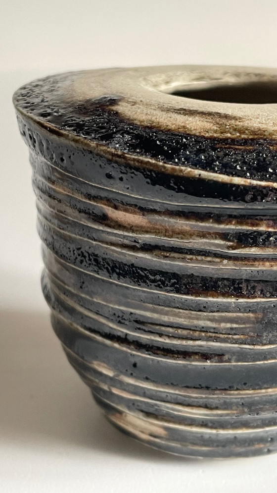 Image 1 of Vintage brutalistische handgemaakte vaas