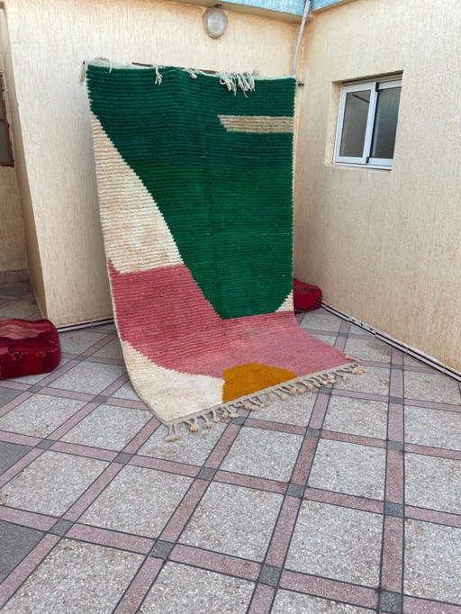 Traditional Moroccan handmade rug 250cm x 150cm