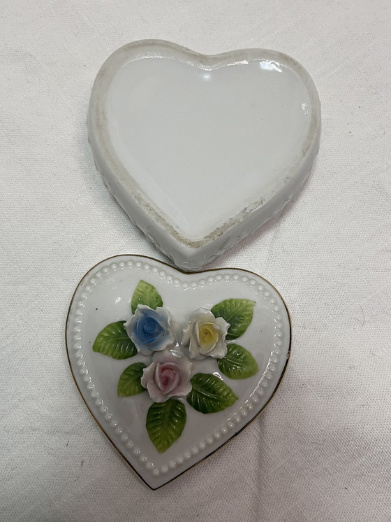 Image 1 of Klein hartvormig porseleinen decoratieve bloemen suikerpot sieradendoosje