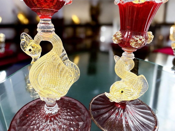 Image 1 of Murano - "Künstlerische Muranoglas-Kerzenhalter - Goldener Fisch und Rubinbecher (4er Set)