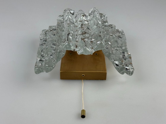 Image 1 of 60s 70s ice glass wall lamp Aplique de J.T. Kalmar Austria Design