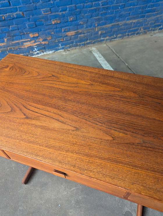 Image 1 of Midcentury teak cantilever desk -Georg Pedersens - 1960