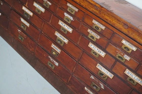 Image 1 of Engelse Victoriaanse apothekersbalie / vitrine uit de 19e eeuw