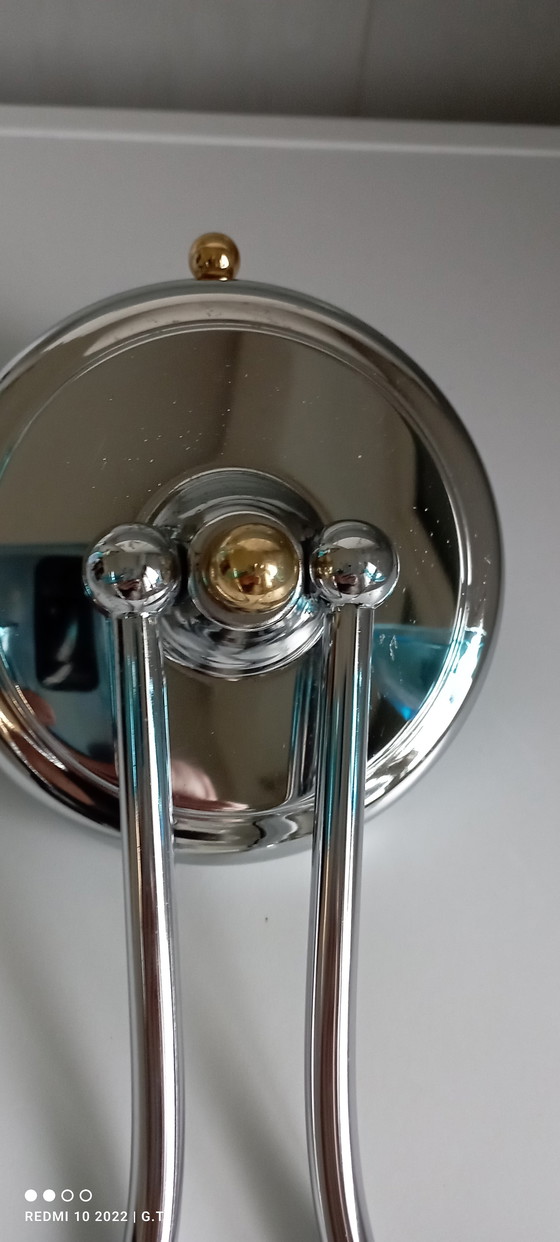 Image 1 of Set van 2 chromen wandlampen en blauwe bekers