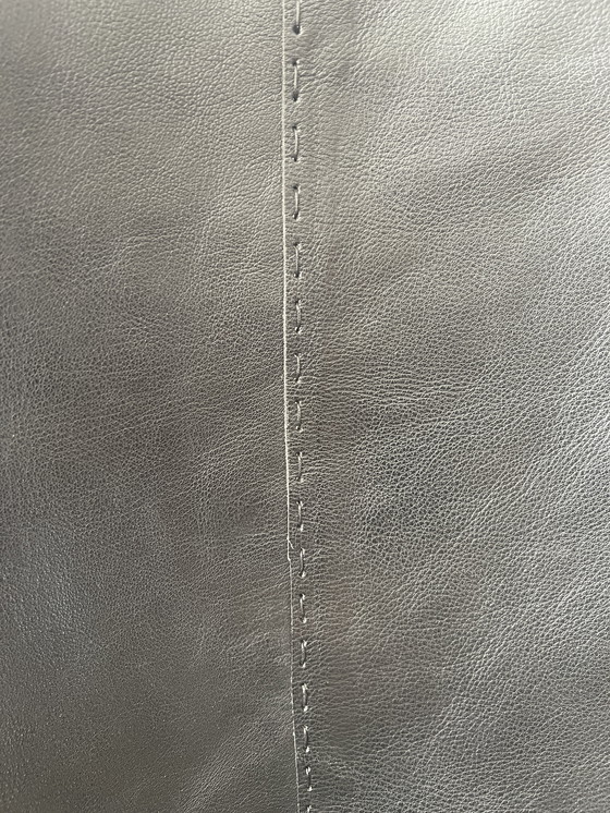 Image 1 of Sedia a farfalla in pelle nera