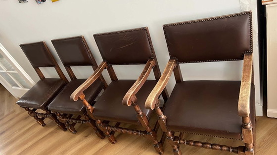 Image 1 of Antieke Eikenhouten Stoelen met Lederen Bekleding