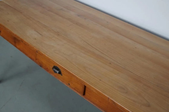 Image 1 of Vintage Franse rustieke boerderij-eettafel van kersenhout, 20e eeuw