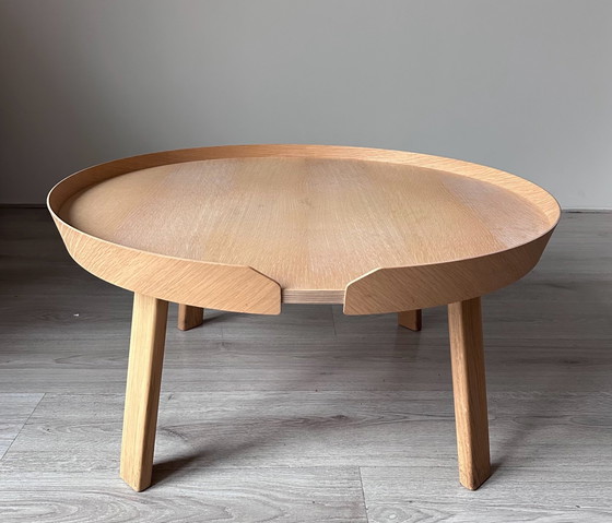 Muuto Around Grande tavolino da caffè di design – Tavolini da caffè, Legno (photo 2 of 7)