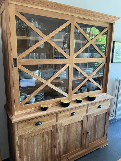 Display cabinet in quality teak