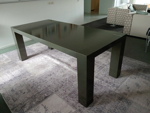 Dining table ash, high gloss anthracite lacquered