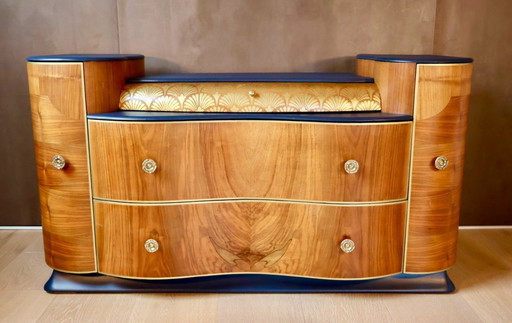 Tocador Art Déco restaurado de nogal con espejo