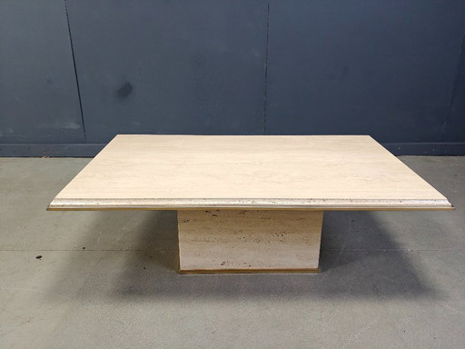 Table basse vintage en travertin et laiton par Fedam, 1970