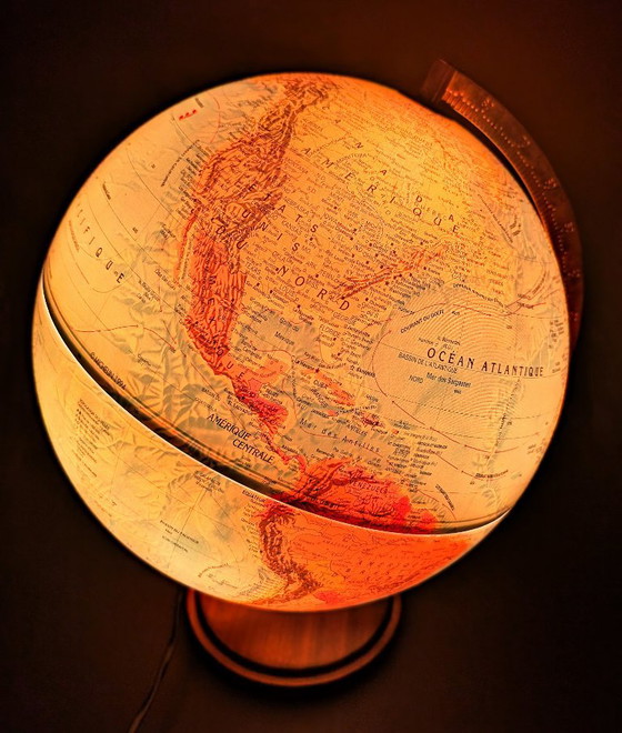 Michelin Illuminated Terrestrial Globe - 1994 - Made In Denmark – Table lamps, Metal, Plastic (photo 3 of 8)