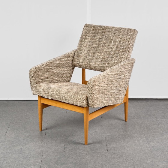 Poltrona vintage, TON, anni '60, Cecoslovacchia – Poltrone, Tessile, Legno (photo 3 of 11)