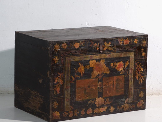 Baule antico dipinto in legno di pino – Cina, circa 1900 – Armadi contenitori, Iron (photo 2 of 40)