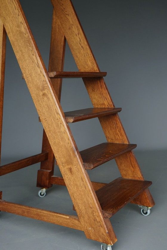 Scaletta da biblioteca vintage in rovere del XX secolo – Oggetti decorativi, Wood (photo 7 of 17)