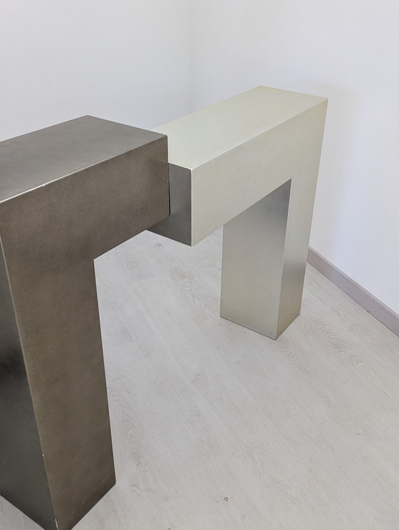 Image 1 of Roberto Mora, Dilmos - Console "Crasi" - Eigentijds ontwerp