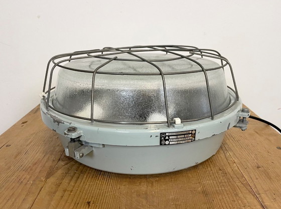 Image 1 of Applique vintage in alluminio pressofuso grigio industriale, anni '80