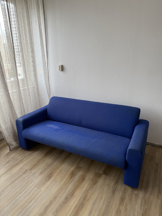 Image 1 of Artifort 691 2,5 zits - opknapper