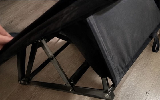 Un bonito sofá cama negro – Anna Mes, Sofás cama, Metal, Textile (photo 4 of 5)