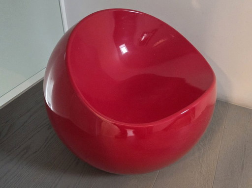 Ballstuhl ROT - Finn Stone - perfekter Zustand