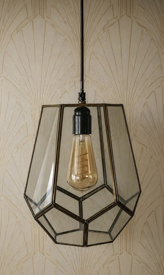 Image 1 of Ensemble de 2 suspensions de style Art déco en laiton