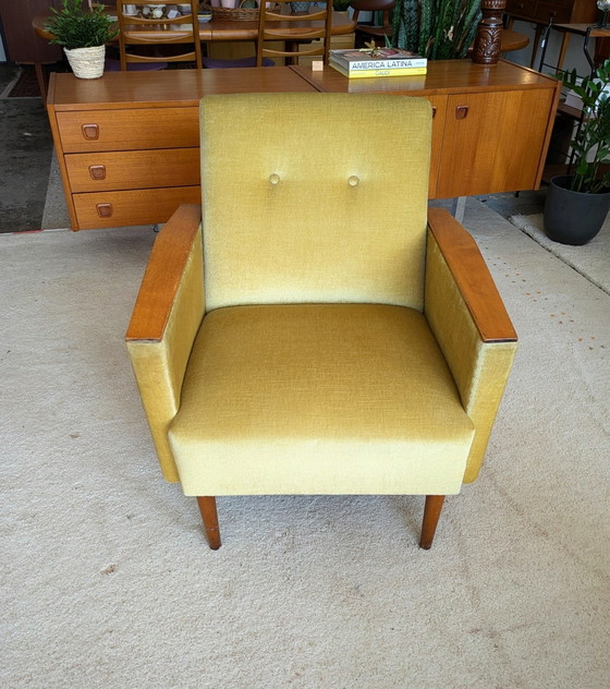 Image 1 of Ensemble vintage de 2 fauteuils jaune ocre