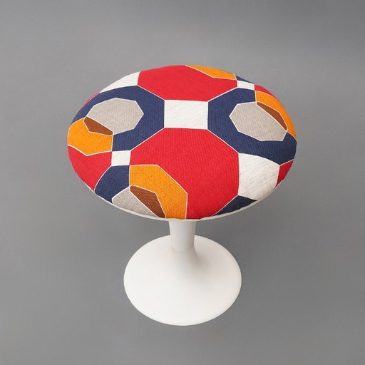 Space Age stool with tulip base, 1960s