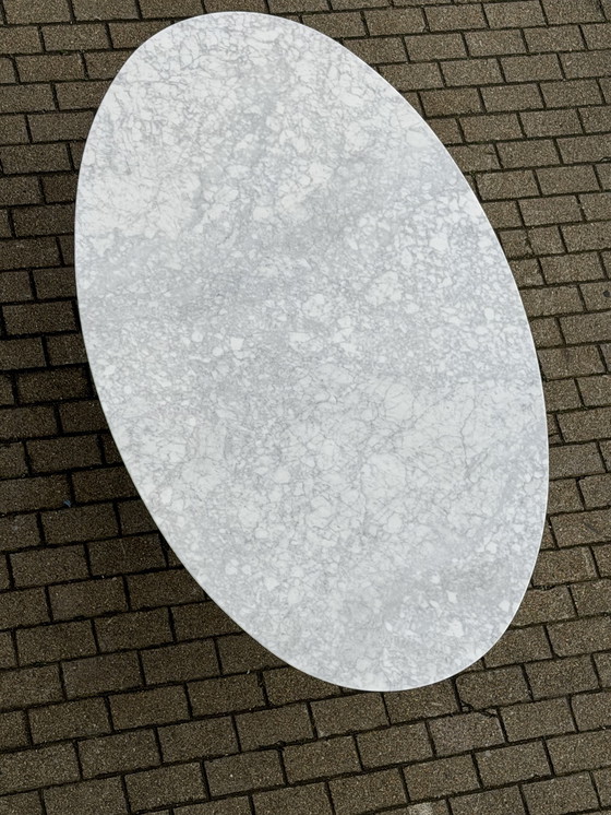 Image 1 of Original oval Knoll Tulip dining table (198x121cm) in Carrara marble