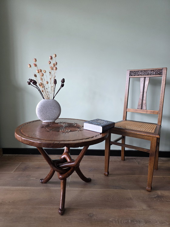 Image 1 of table d'appoint africaine vintage en tissu bio