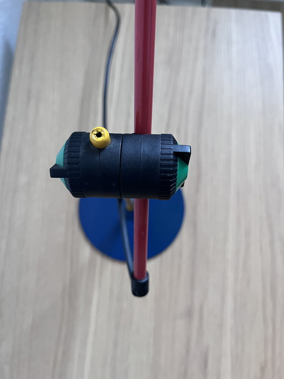 Image 1 of Vintage Veneta Lumi Z1-90 tafellamp | Memphis-stijl | Italiaans design uit de jaren 80/90 | Meerkleurig