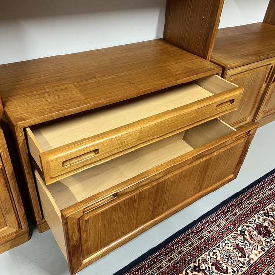 Image 1 of Meuble mural vintage •Dyrlund•