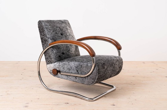 Image 1 of Bauhaus Armchair Model H221 designed by Jindřich Halabala for UP Závody, 1930s