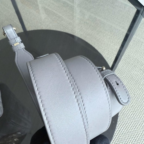 Image 1 of DIOR DONNA PICCOLO - PELLE DI AGNELLO CANNAGE GRIGIO FERRAMENTA GRIGIO ORO