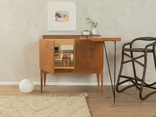 Bar d'intérieur unique dans une commode, années 60