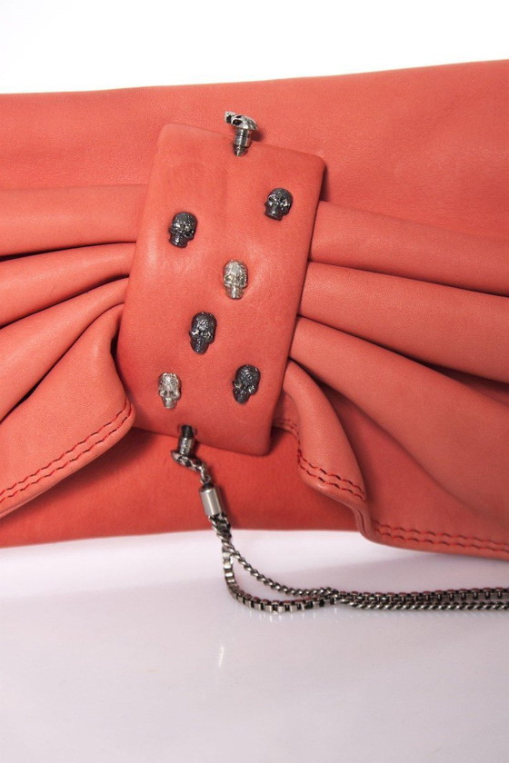Image 1 of Maison Du Posh, pochette rosa corallo con teschi