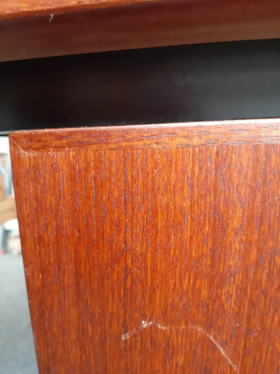 Image 1 of Vintage Deens Design Bureau | NM made in Denmark| Massief Teak| 5 Laden | 2 uitschuifplankjes | Made in Denmark