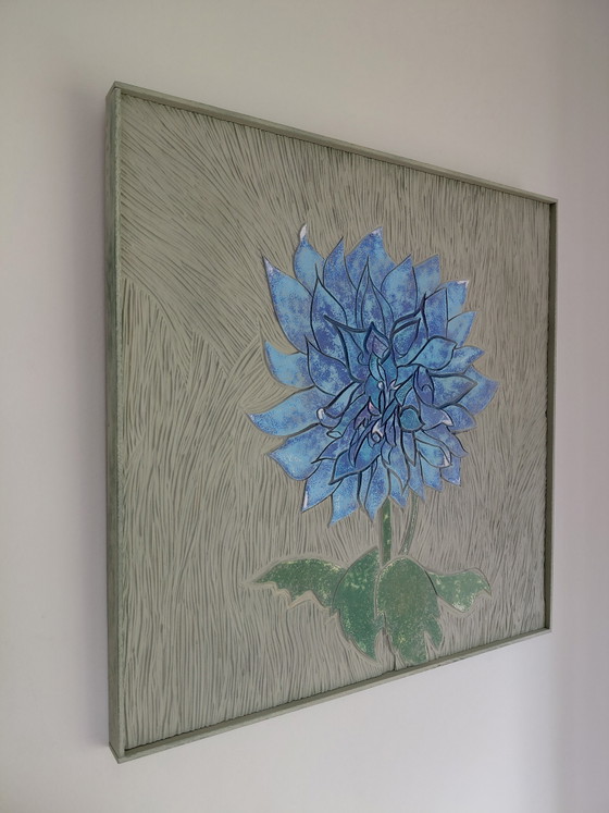 Image 1 of "THE STRONG BLUE DAHLIA" Gallery Suncorner