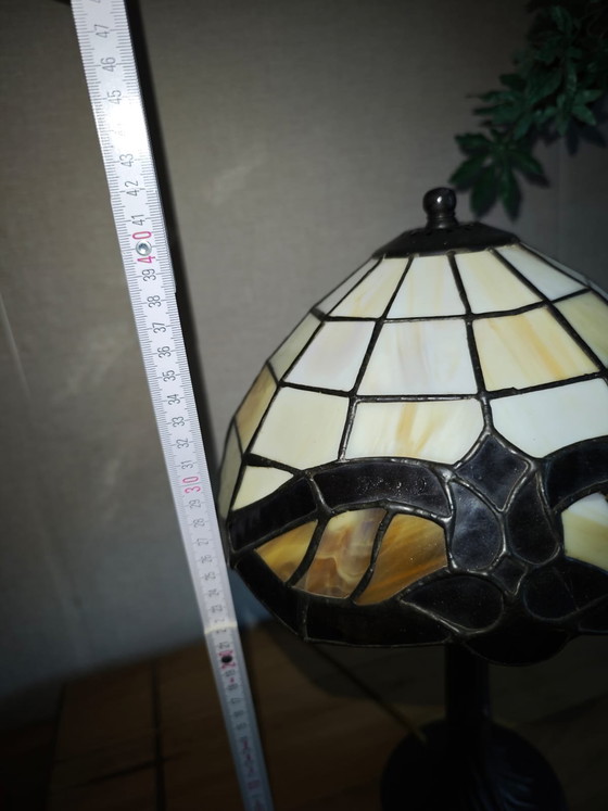 Image 1 of Lampe de chevet style Tiffany, de Honsel