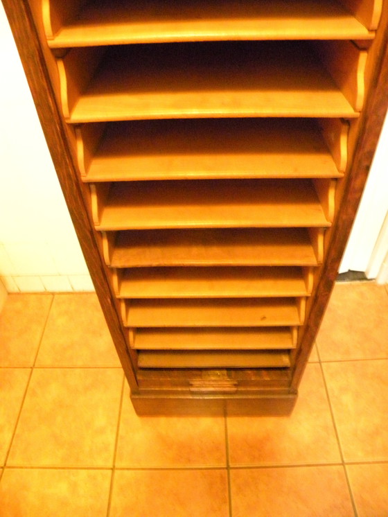 Image 1 of Archivador, roble