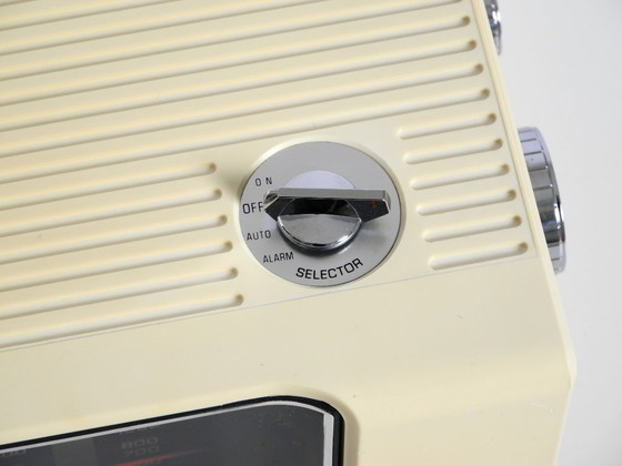 Image 1 of Original 1970s National Panasonic flip-number radio alarm clock model RC-6003B near to mint condition