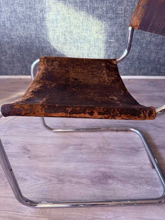 Image 1 of Vintage Thonet S33 van Mart Stam, met een bijzondere patina, circa jaren 60.