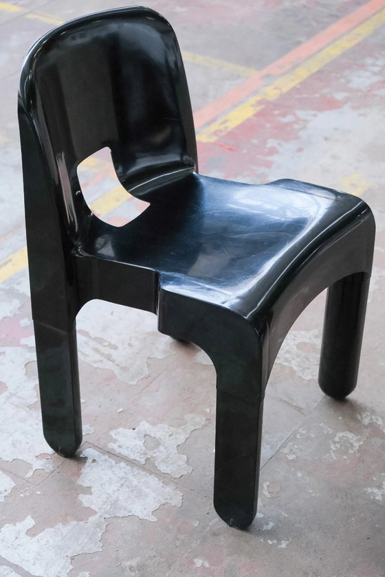 Image 1 of 4 chaises Kartell 4867 Universale par Joe Colombo