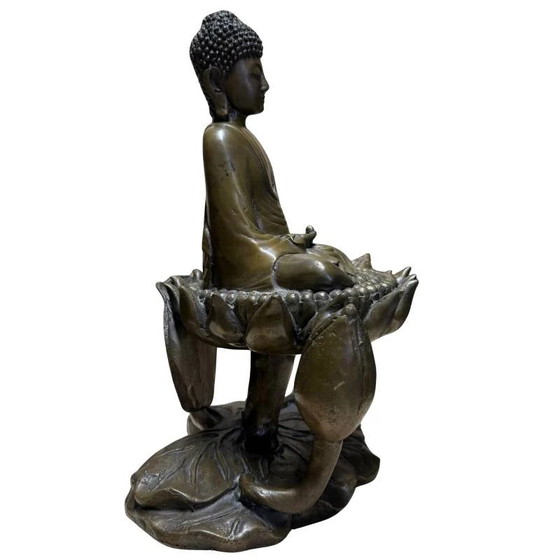 Buda de Bronce Macizo sobre Base de Loto – Principios del Siglo XX – Símbolo de Tranquilidad y Equilibrio (photo 3 of 10)