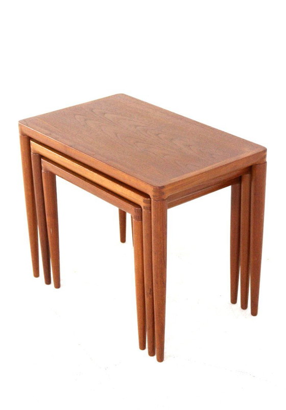 Image 1 of Tables d'appoint gigognes Henry W. Klein pour Bramin, style vintage danois